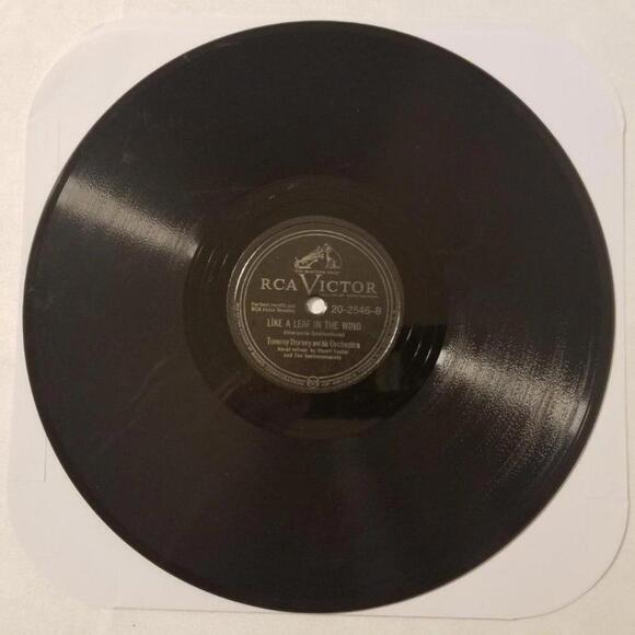 3/$25 Tommy Dorsey 78 RPM Leaf in the Wind / Where We Left Off RCA 20-2546 - Picture 1 of 5